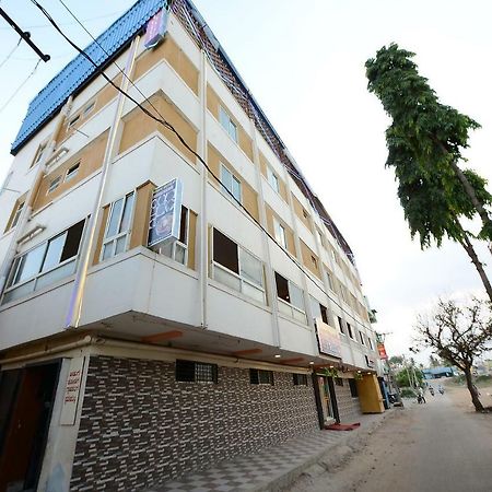 فندق Dod Ballāpurفي  Spot On 37153 Karavali Paradise المظهر الخارجي الصورة